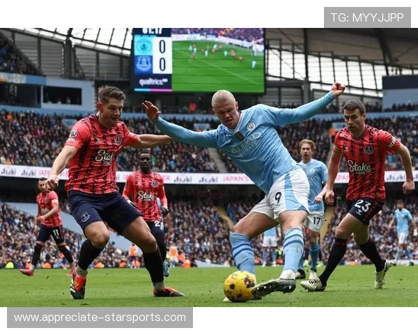 F1赛季风云再起车队博弈升级冠军之争悬念重重引发全球车迷热议