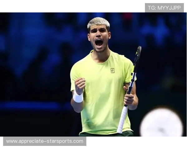 全球网球大赛激战正酣 各路顶尖选手争夺年终总决赛席位